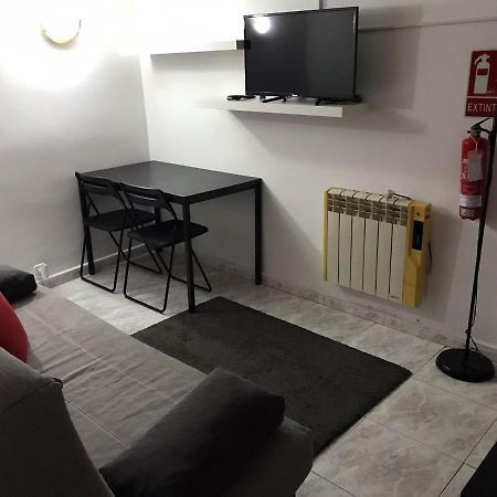 Agradable Apartamento En Zona Malasana Madrid Apartment Exterior photo