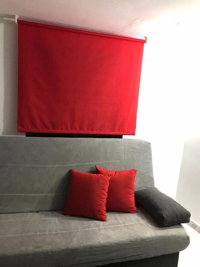 Agradable Apartamento En Zona Malasana Madrid Apartment Exterior photo