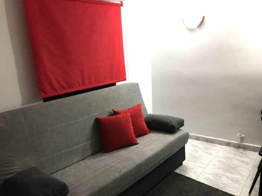 Agradable Apartamento En Zona Malasana Madrid Apartment Exterior photo